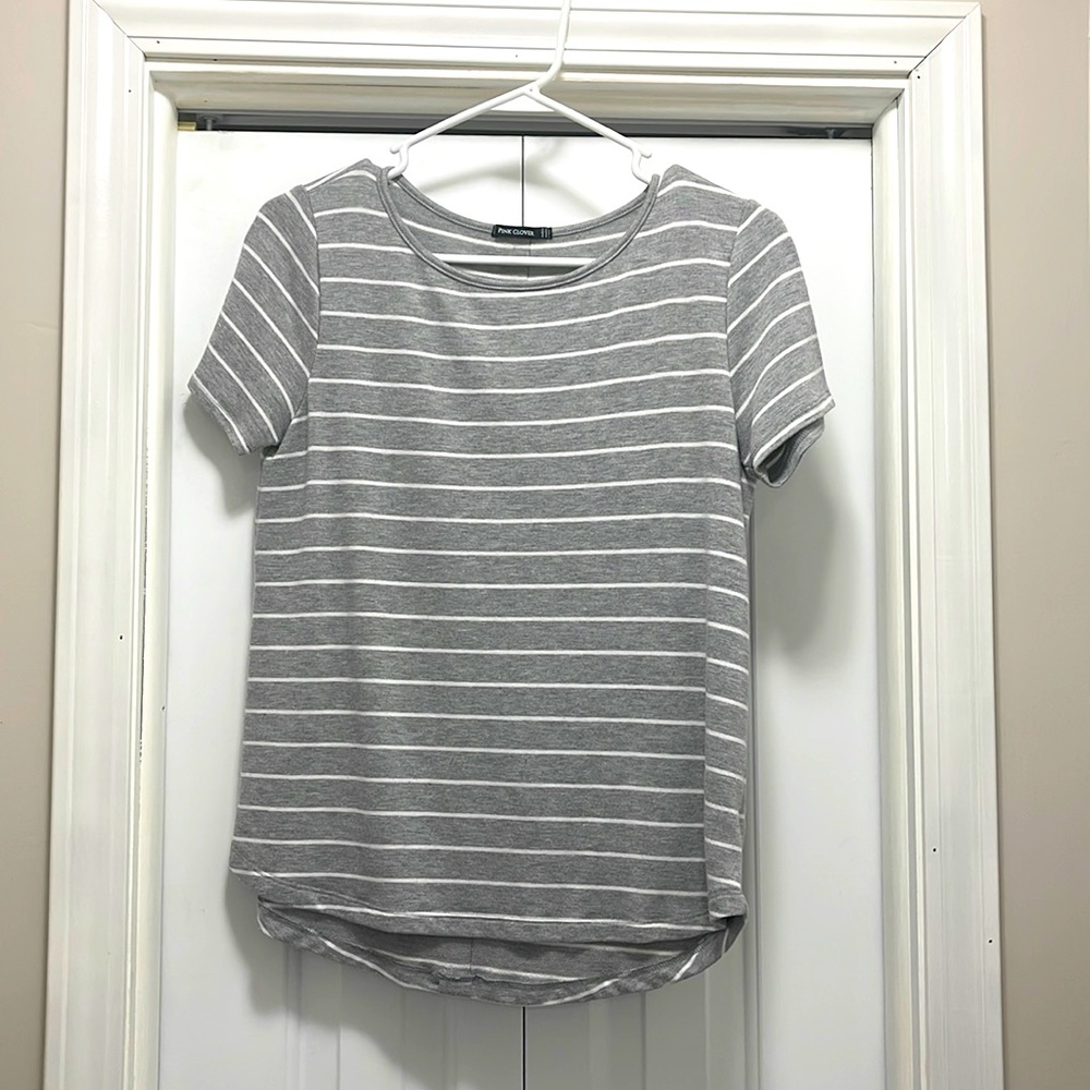 Women’s size medium shirt